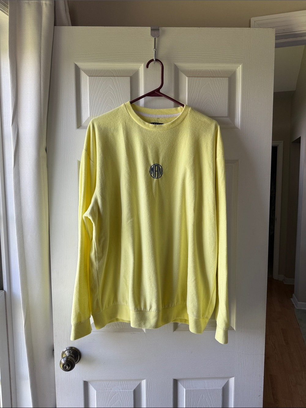 Men’s boo hoo man pullover. Size M. “Man” monogram